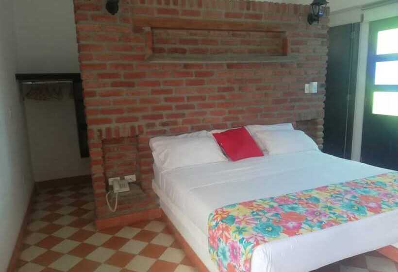 חדר סופריור, The Orange House Santa Marta