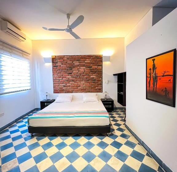 חדר סופריור, The Orange House Santa Marta