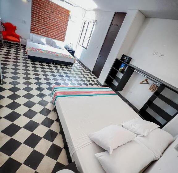 클래식 4인 룸, The Orange House Santa Marta