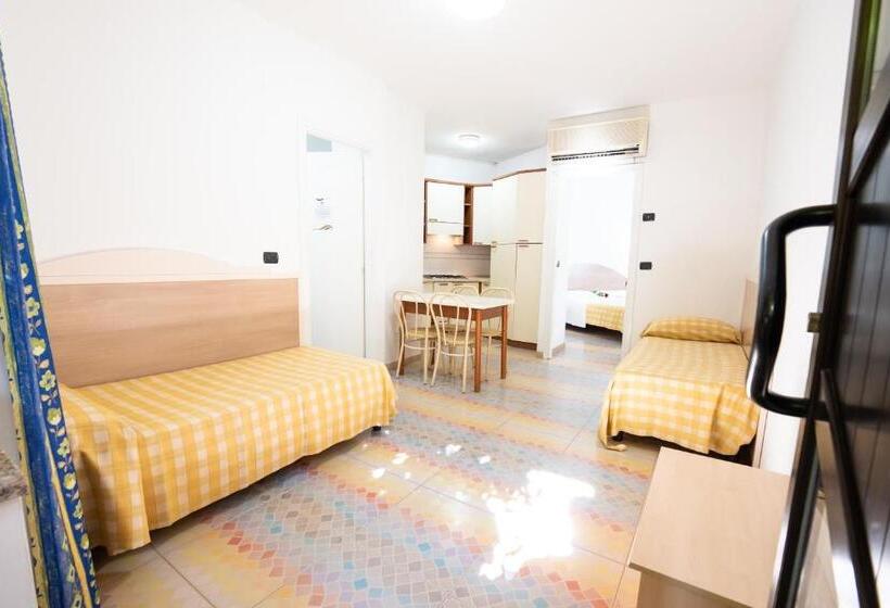 带1个卧室带花园景观的公寓, Il Poggio Di Tropea