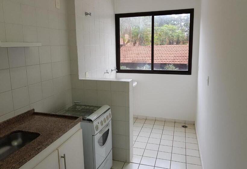 带1个卧室的豪华公寓, Omega Flat