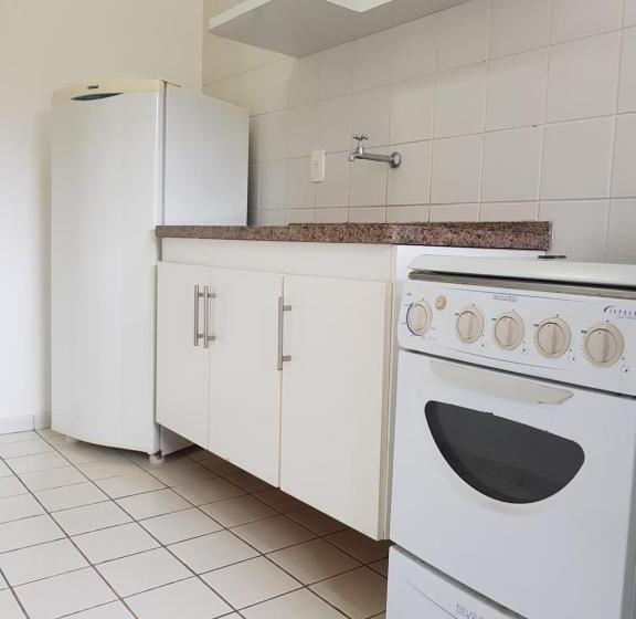 带1个卧室的豪华公寓, Omega Flat