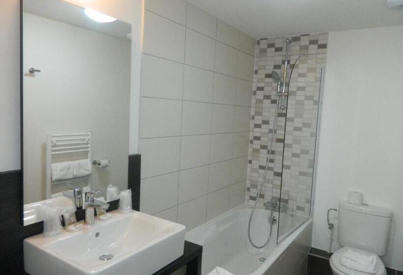 سوییت جونیور با بالکن, Odalys City Colmar La Rose D Argent