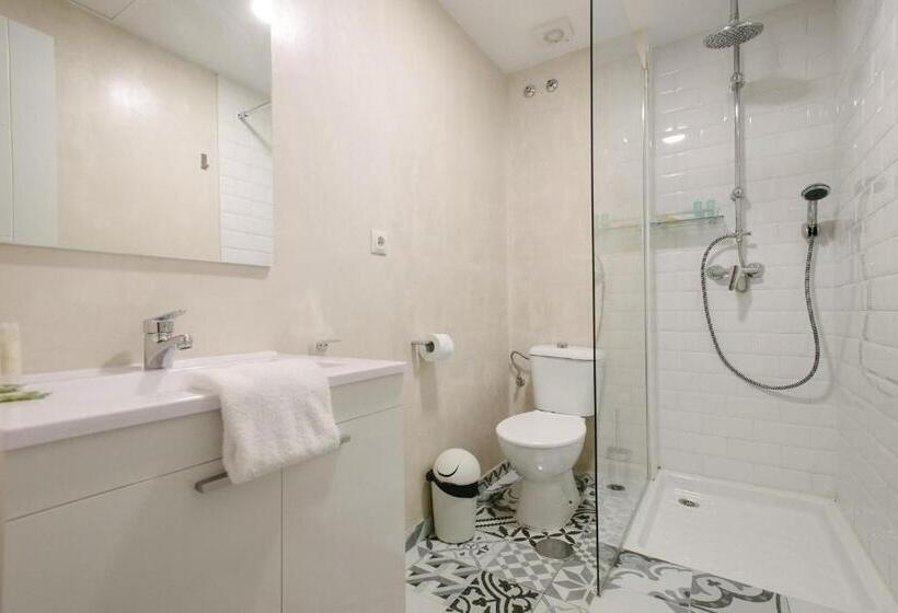 اتاق استاندارد, Boutike Guesthouse