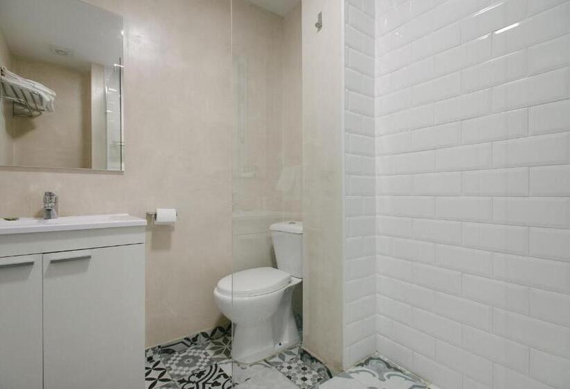 اتاق استاندارد با بالکن, Boutike Guesthouse