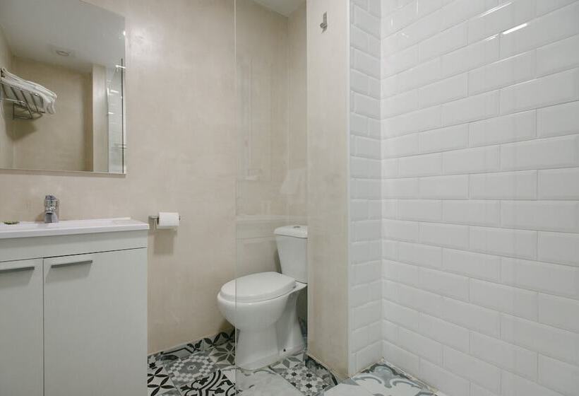 اتاق استاندارد با بالکن, Boutike Guesthouse