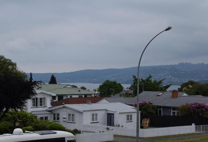 غرفة تنفيذية, Silver Fern Lodge