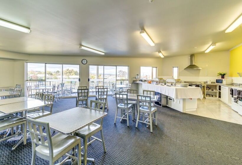 غرفة قياسية رباعية, Silver Fern Lodge