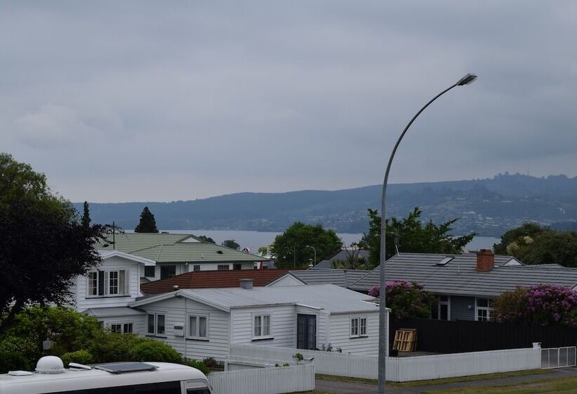 غرفة قياسية مطلّة علي البحيرة, Silver Fern Lodge