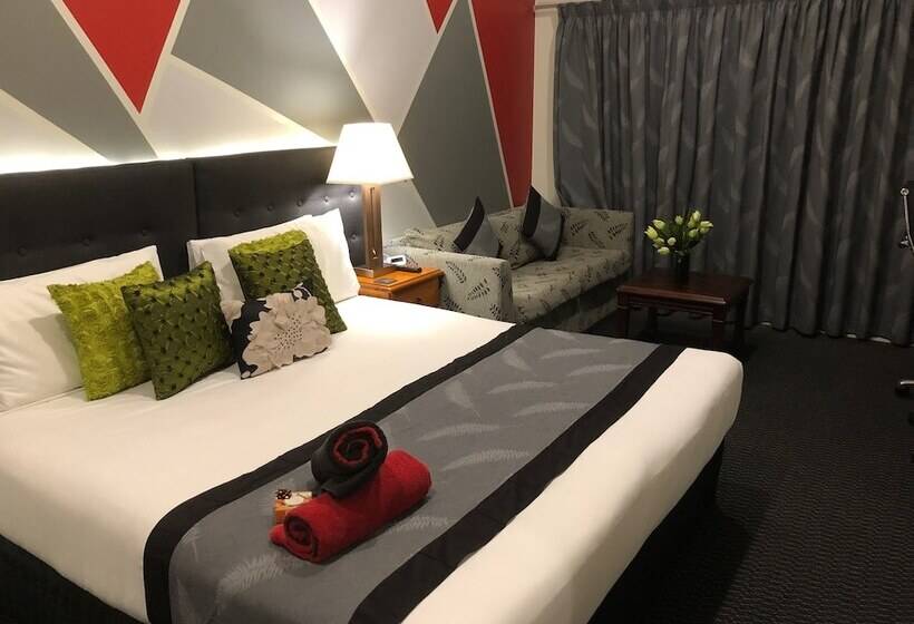 Номер Стандарт Вид на Озеро, Silver Fern Lodge