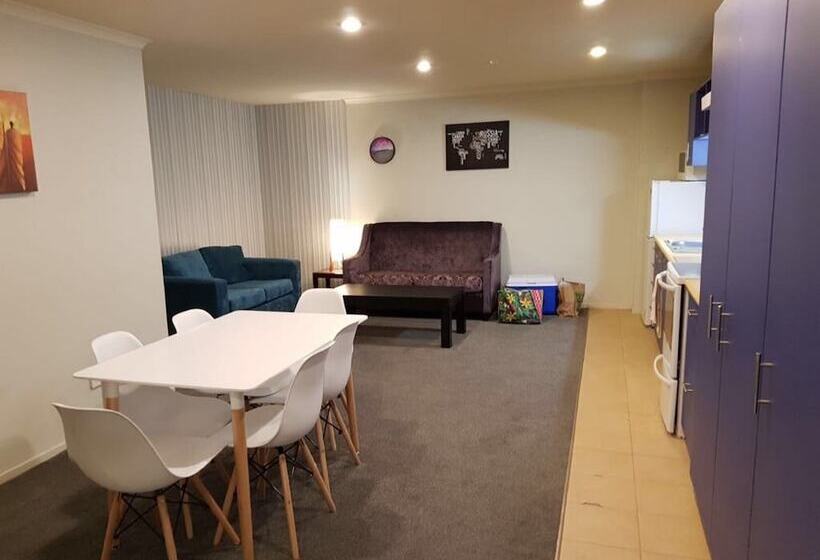 شقة 3 غرف, Silver Fern Lodge