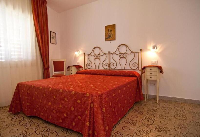 Номер Стандарт Вид на Море, B&b U Palmentu