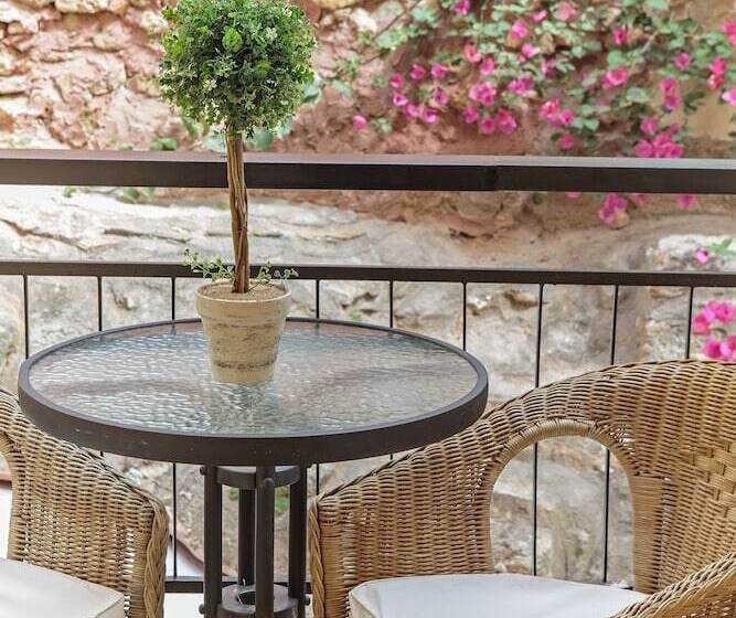 이코노미 룸 더블 침대, Casa Kasteli