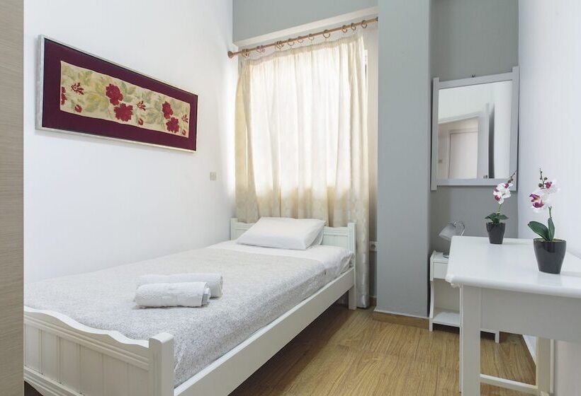 패밀리 룸, Casa Kasteli