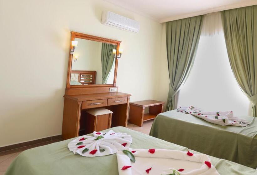 １ベッドルームアパートメント, Club Karakas Apart Otel