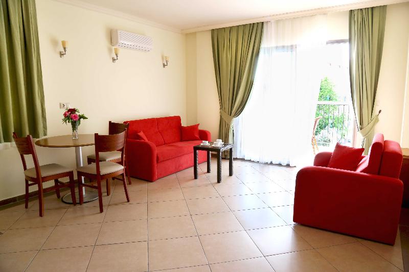 Апартаменты 1 Спальня, Club Karakas Apart Otel