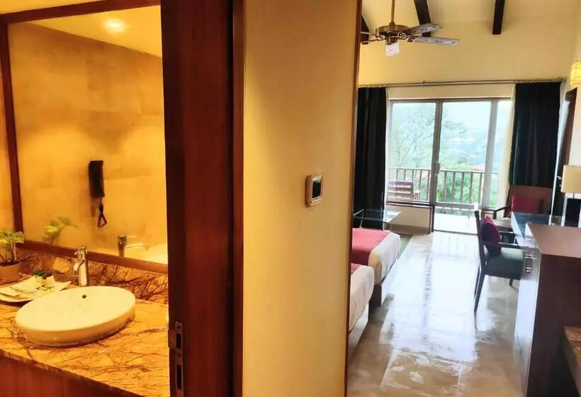 Classic-huone, Fariyas Resort, Lonavala