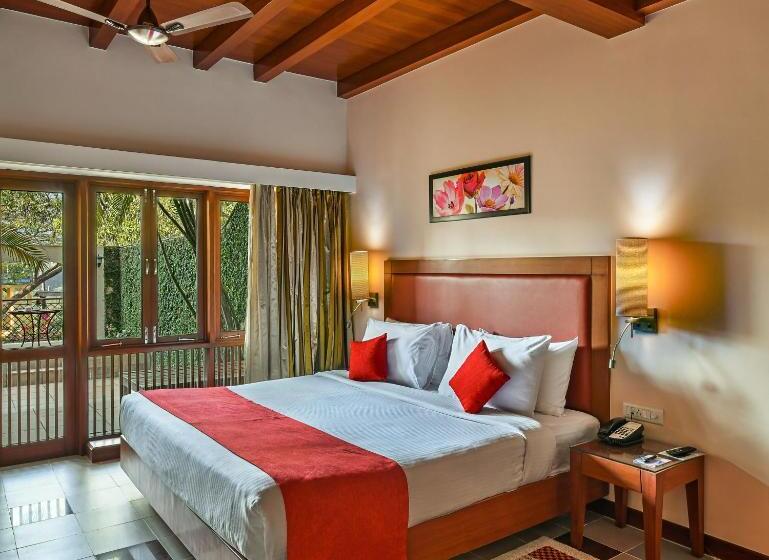 小型套房, Fariyas Resort, Lonavala