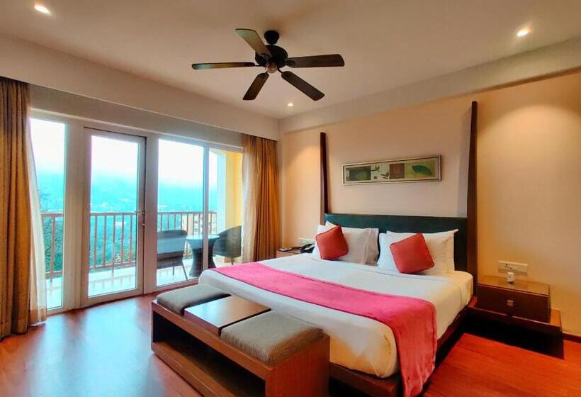 经典套房, Fariyas Resort, Lonavala