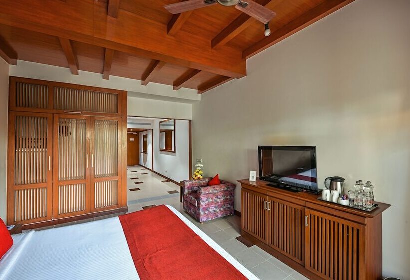 小型套房, Fariyas Resort, Lonavala