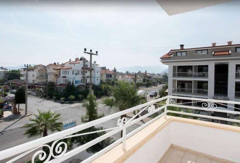 스탠다드 룸, Ekin