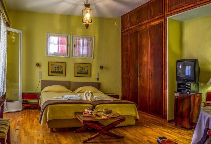 Номер Стандарт Вид на Море, Mato