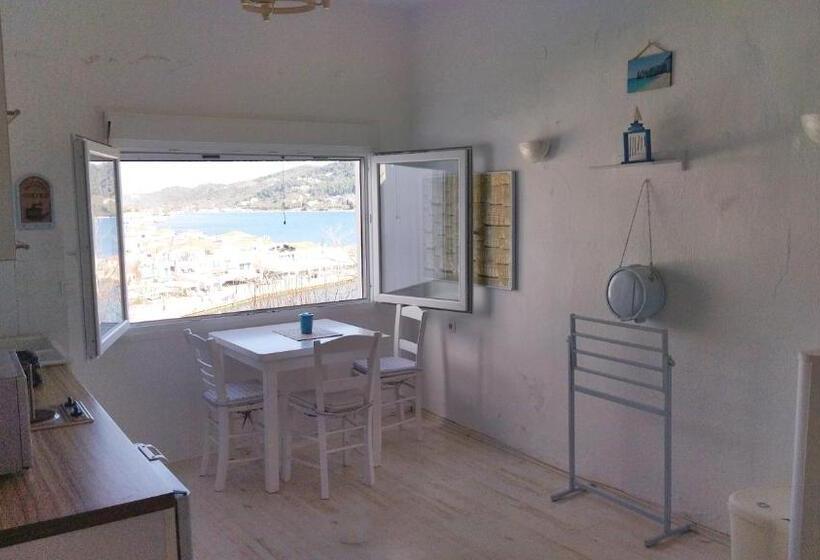 Студия Deluxe, Mato