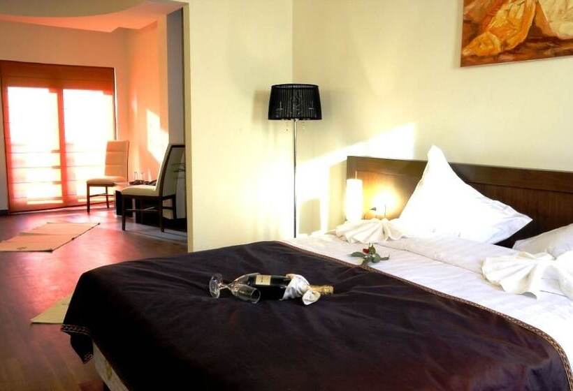 스위트, Phoenicia Comfort