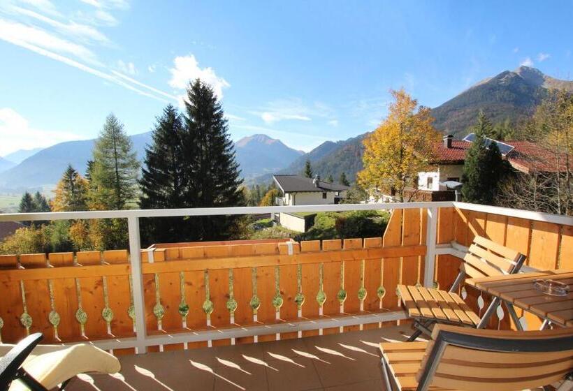 标准间, Tannenhof