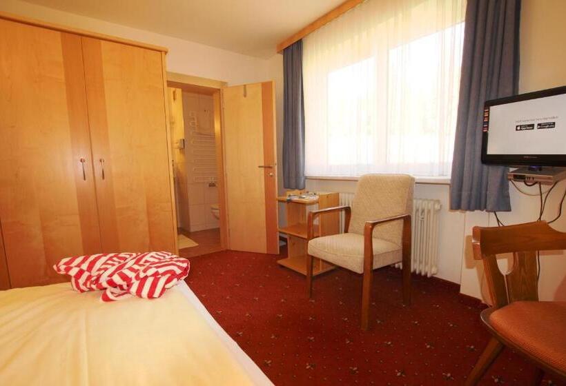 标准单人间, Tannenhof