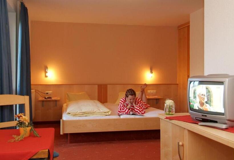 Номер Стандарт Трехместный, Tannenhof