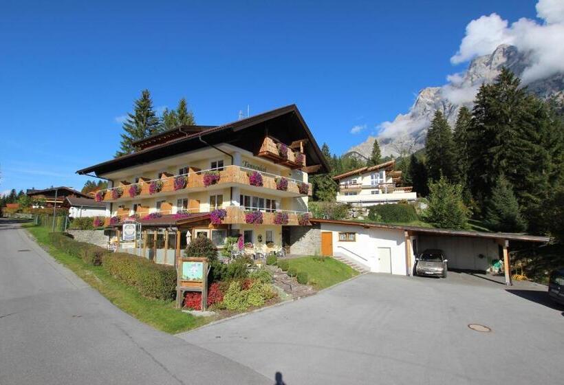 标准三人间, Tannenhof