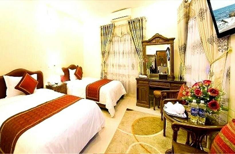 اتاق خانوادگی, Tien Thinh