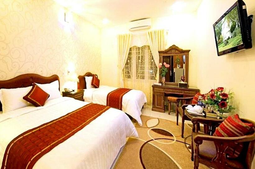 اتاق خانوادگی, Tien Thinh