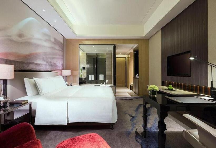 Номер Executive Кровать Кинг, Wanda Realm Wuhan