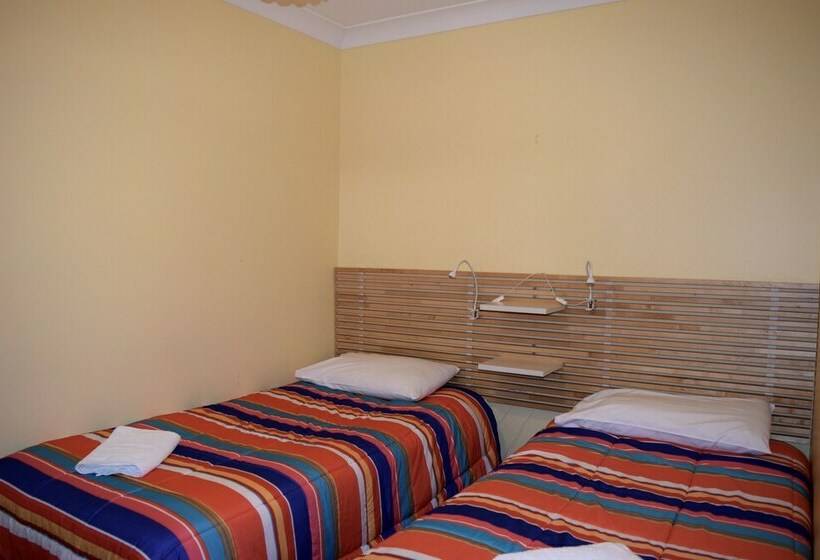 בית צמוד 2 חדרים, Katoomba Townhouses