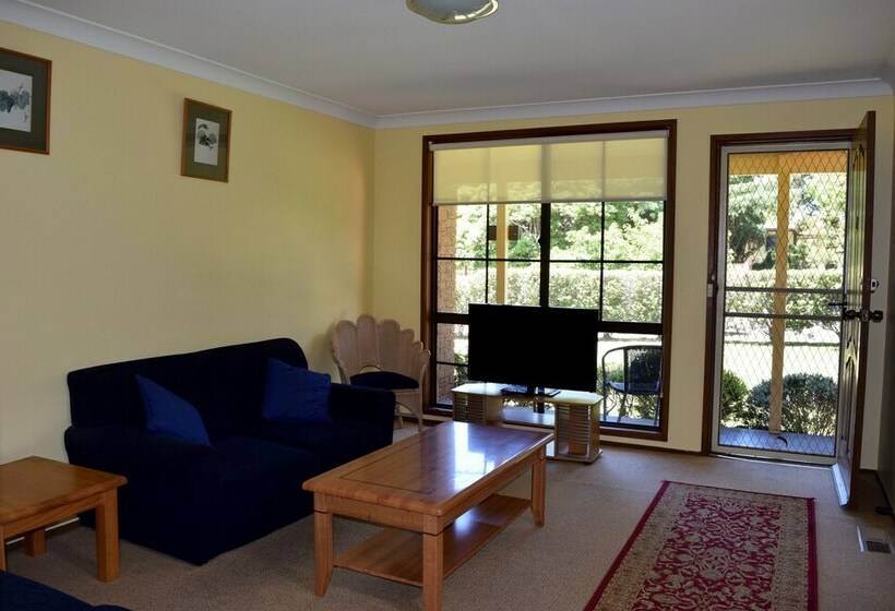 בית צמוד 2 חדרים, Katoomba Townhouses