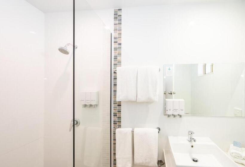 غرفة قياسية فردية, New England Motor Lodge