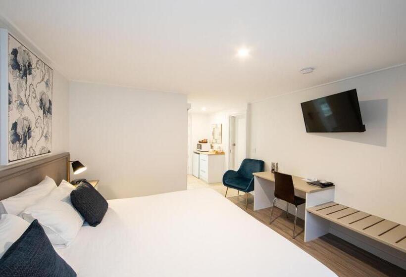 غرفة قياسية سرير كينج, New England Motor Lodge