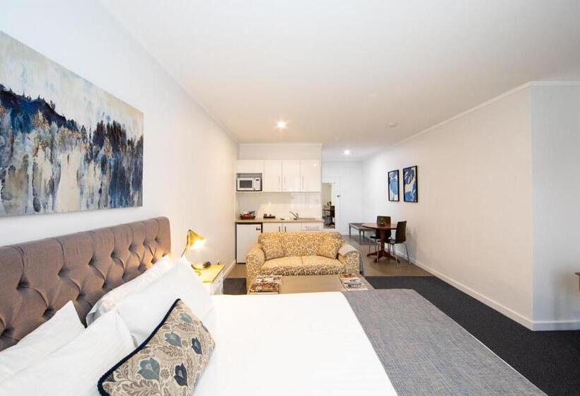 غرفة قياسية مزوَّدة بمطبخ, New England Motor Lodge