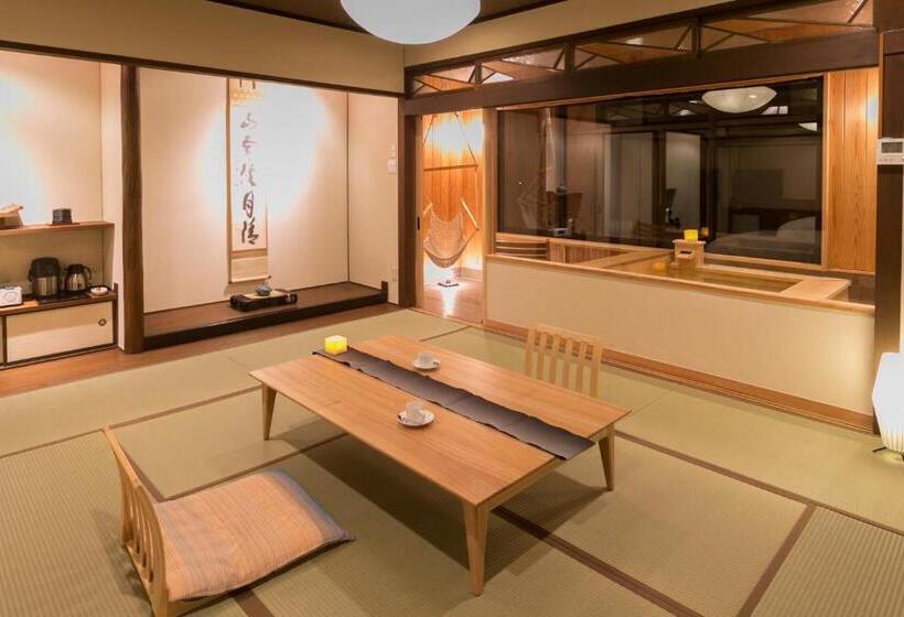 Номер Стандарт, Ryokan Oomuraya