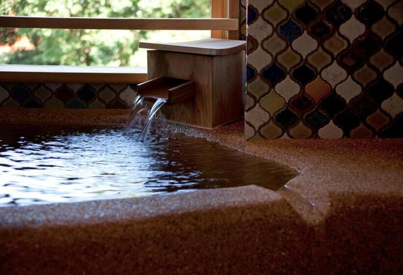 Camera Standard con Idromassaggio, Ryokan Oomuraya