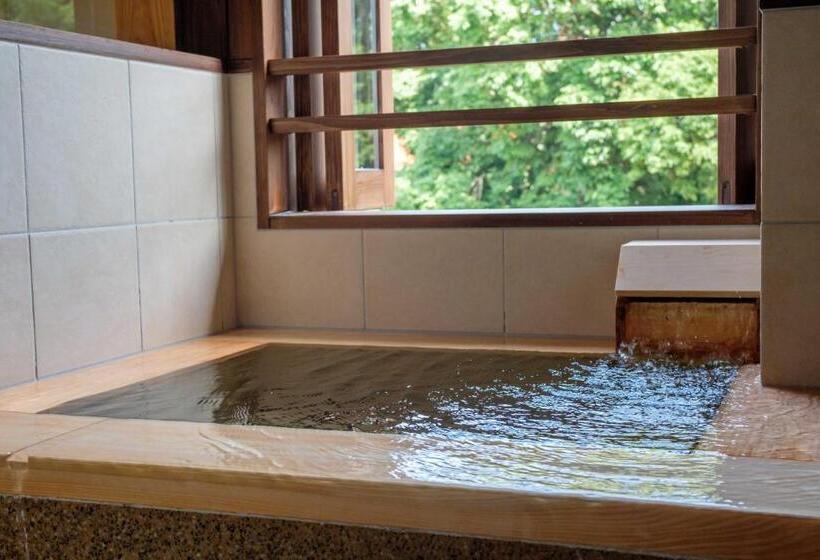 Номер Superior, Ryokan Oomuraya