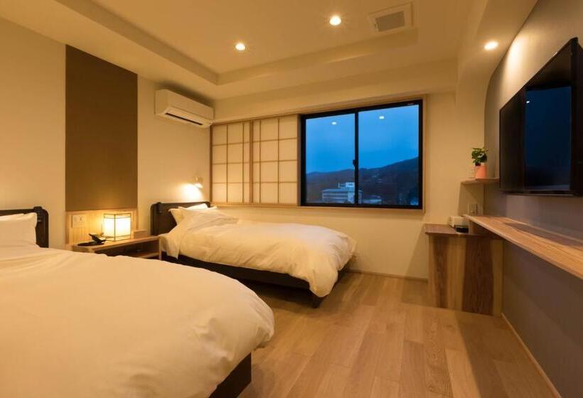 Suite, Ryokan Oomuraya