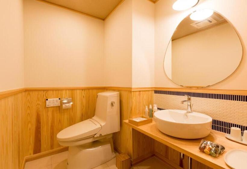 Camera Standard, Ryokan Oomuraya