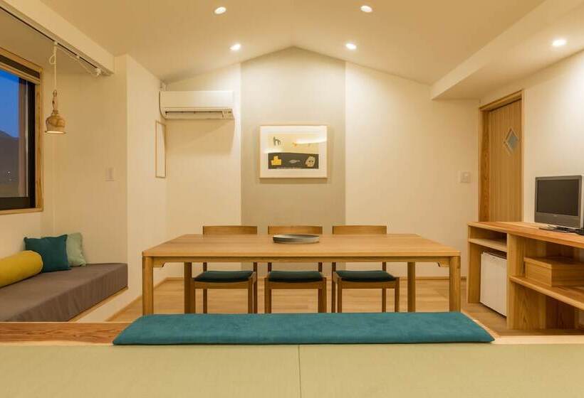 Suite, Ryokan Oomuraya