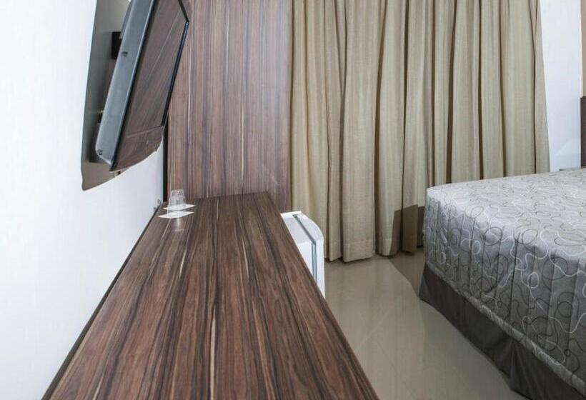 חדר סטנדרט יחיד, Abba Uno