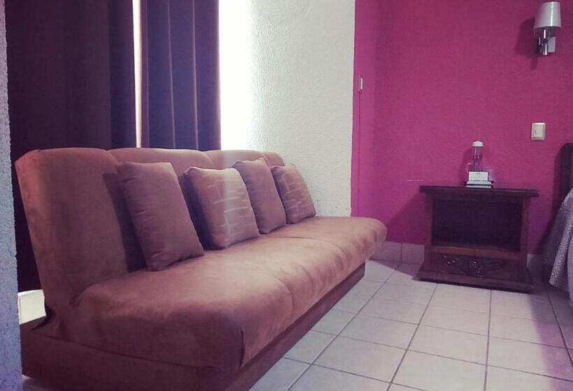 اتاق استاندارد با تخت بزرگ, Aurora