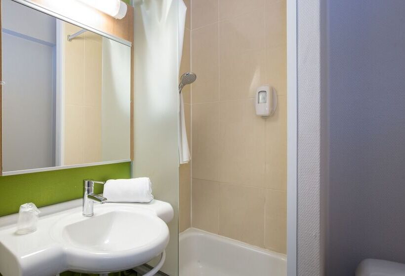 Номер Стандарт, B&b Hotel Rennes Sud Chantepie
