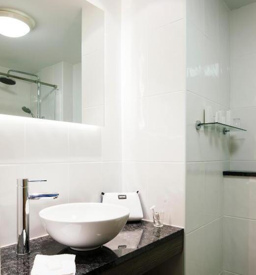 经济房, Brandon House